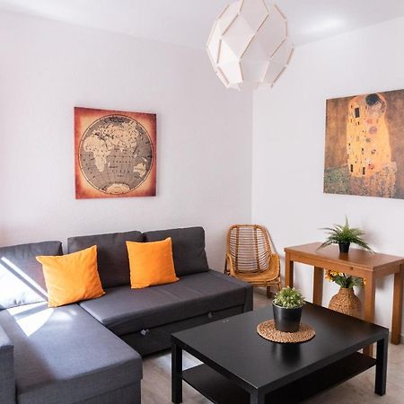 Muy Centrico Apto. En Tipico Patio Sevillano Eksteriør bilde