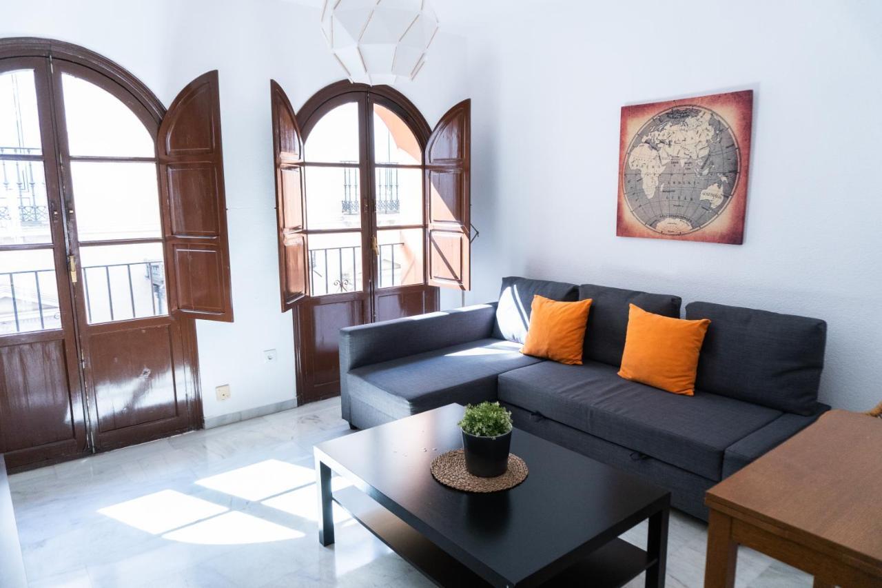 Muy Centrico Apto. En Tipico Patio Sevillano Eksteriør bilde